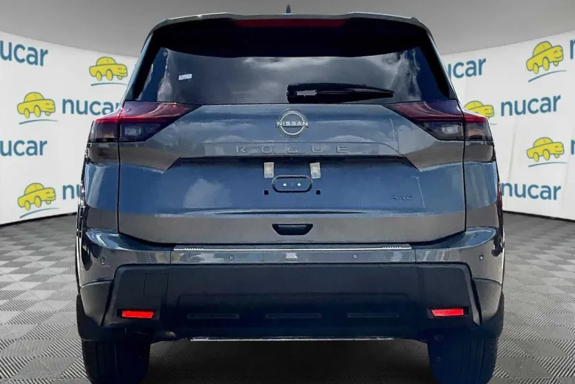 2026 Nissan Rogue SV photo 1