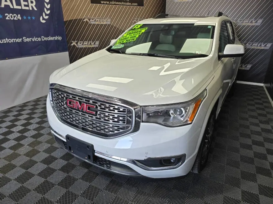 2018 Gmc Acadia Denali photo 1