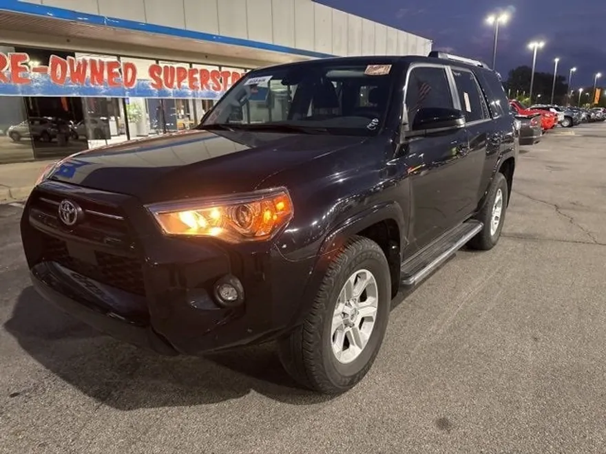 2024 Toyota 4Runner SR5 photo 1