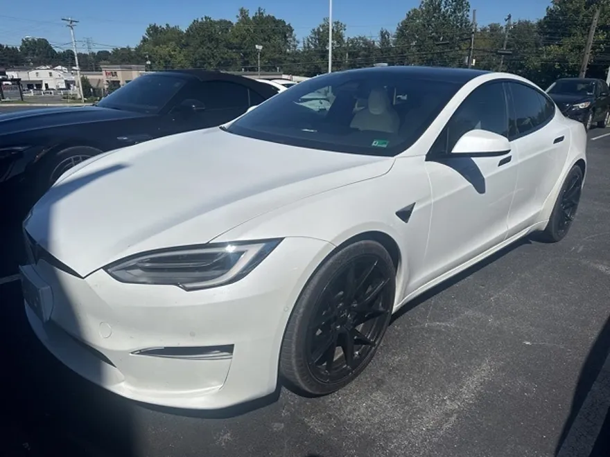 2021 Tesla Model S Plaid photo 1