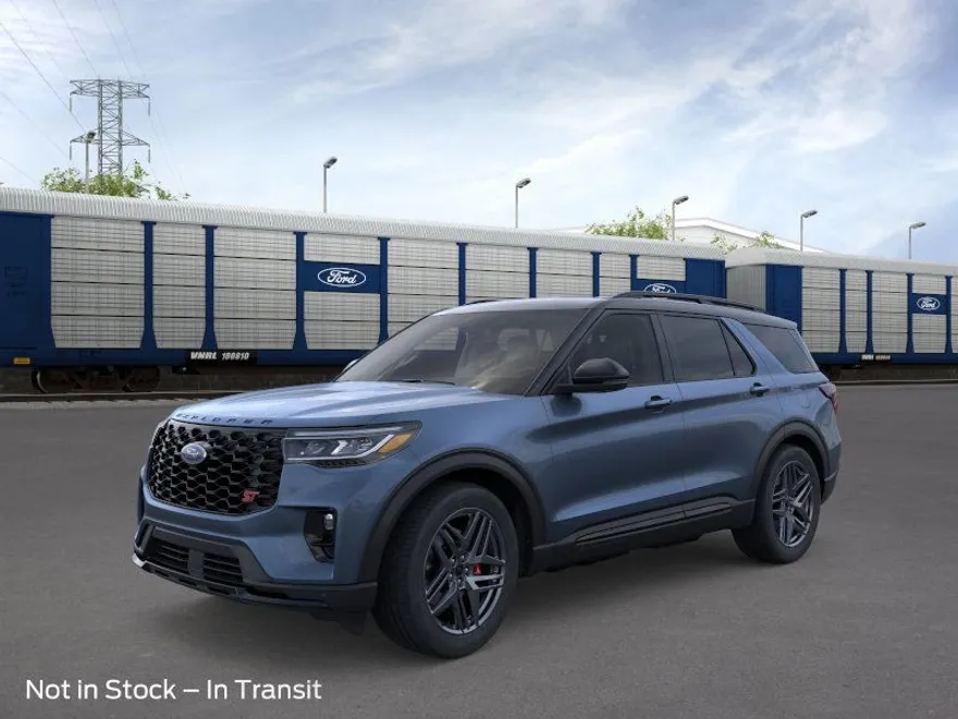 2025 Ford Explorer ST photo 1