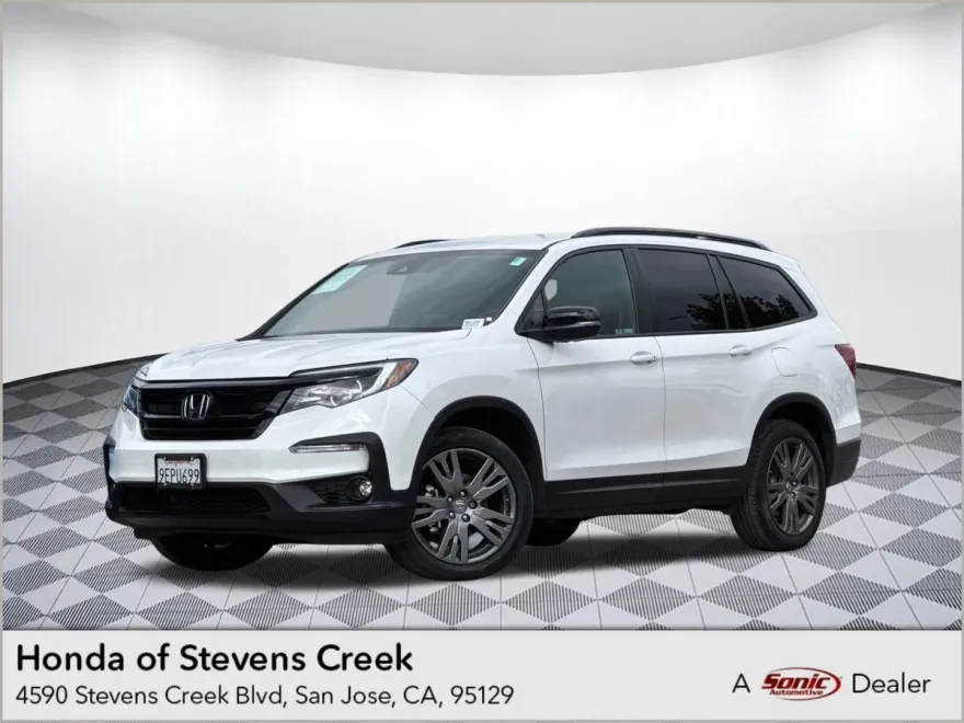 2022 Honda Pilot Sport photo 1