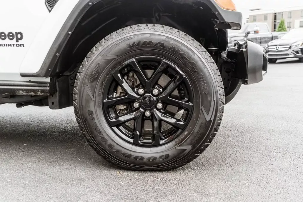 2022 Jeep Gladiator Altitude photo 1