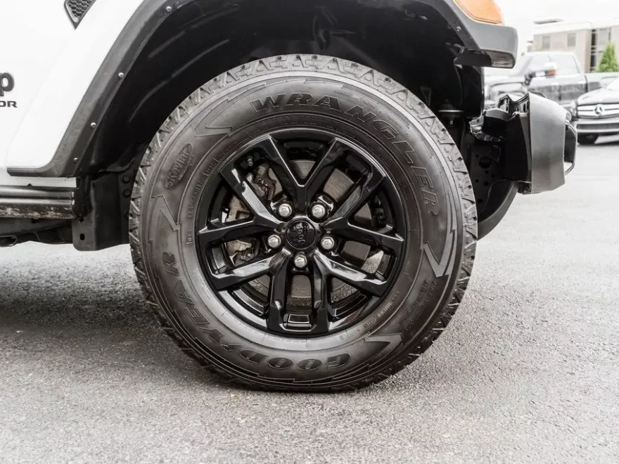 2022 Jeep Gladiator Altitude photo 1