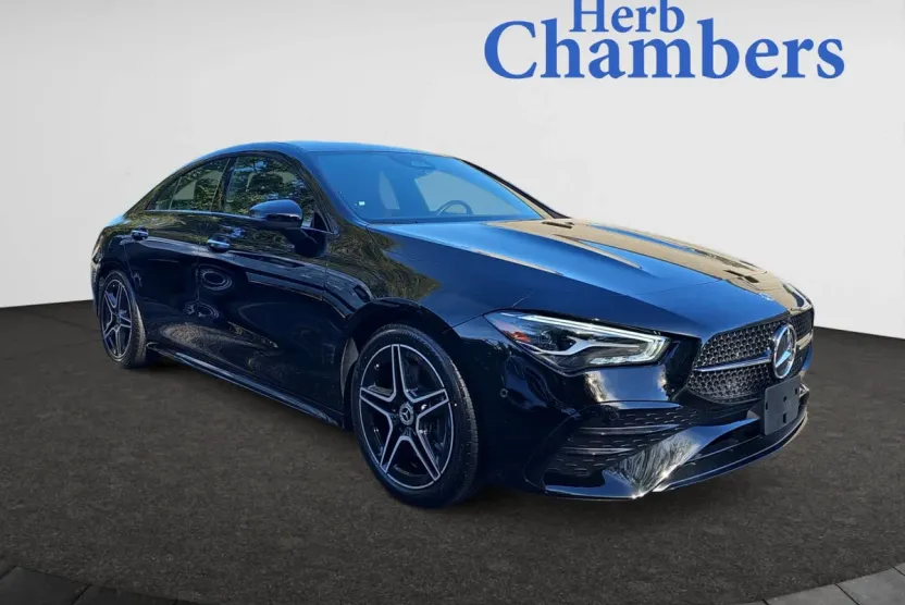 2025 Mercedes Benz CLA 250 4MATIC photo 1