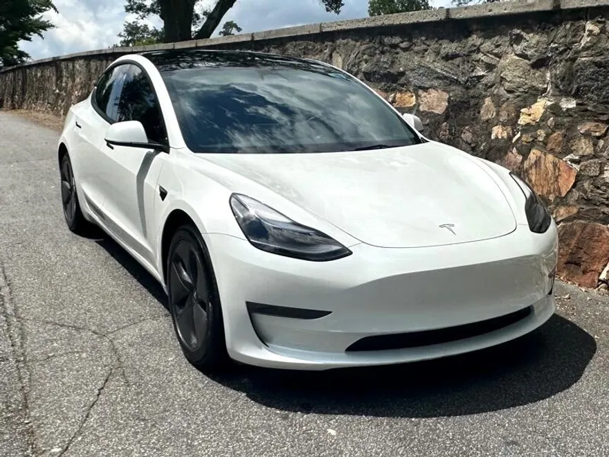 2023 Tesla Model 3 Long Range photo 11