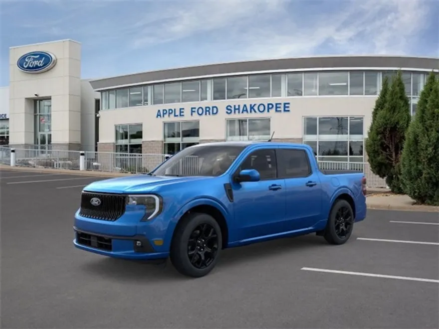 2025 Ford Maverick photo 1