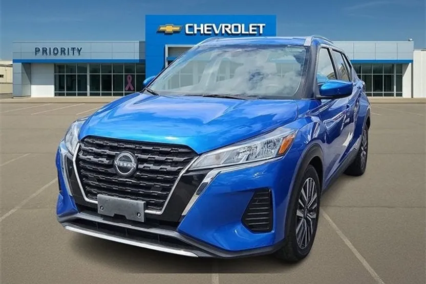2023 Nissan Kicks SV photo 1