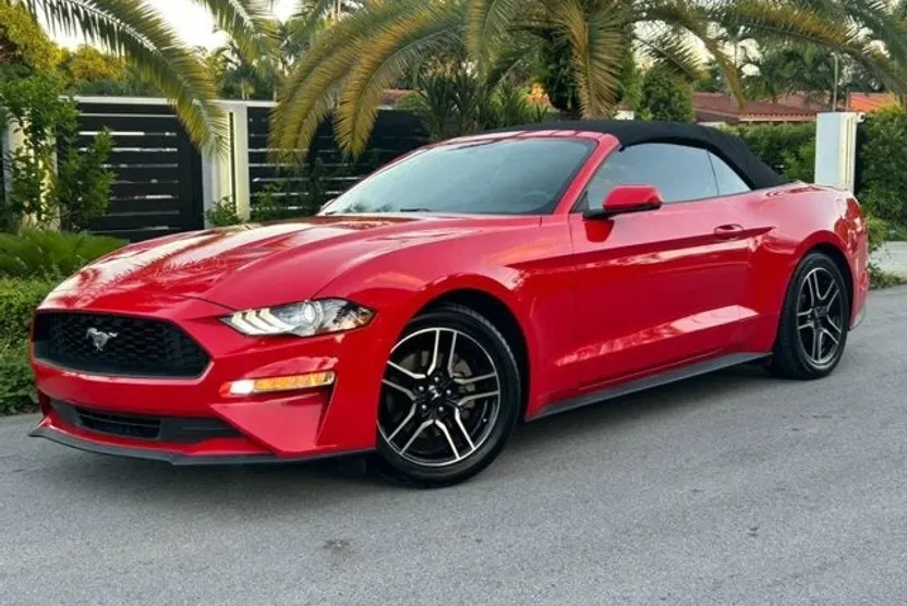 2018 Ford Mustang EcoBoost Premium photo 1