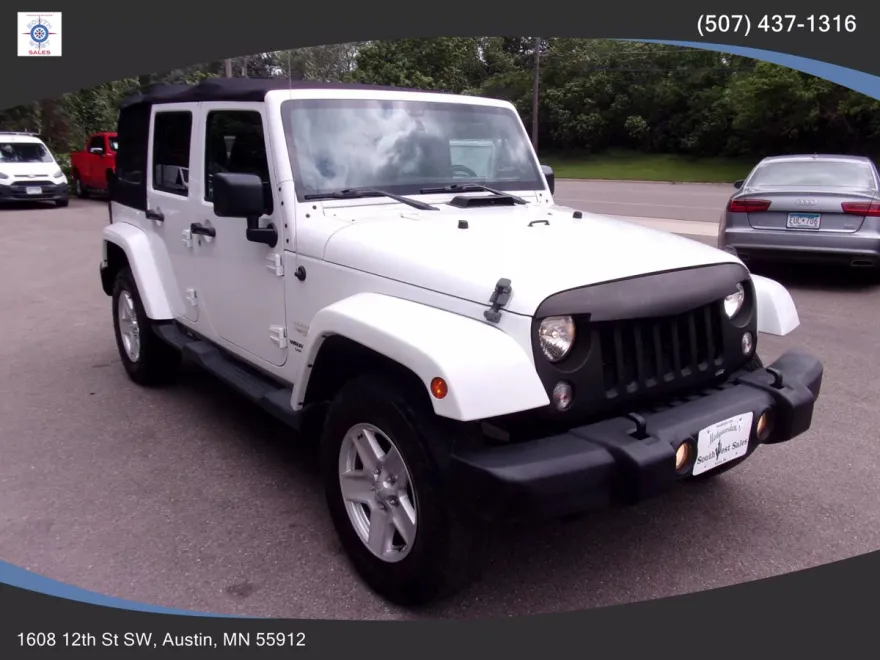 2014 Jeep Wrangler Unlimited Sahara Sport photo 1