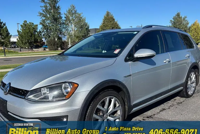2017 Volkswagen Golf Alltrack TSI photo 1
