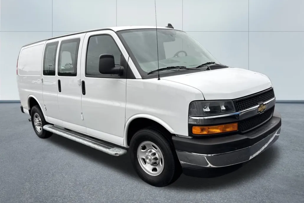 2023 Chevrolet Express 2500 Work Van photo 1
