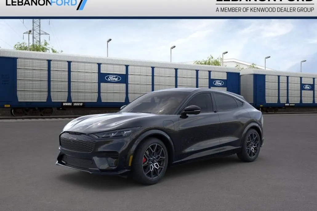 2025 Ford Mustang Mach-E GT photo 1