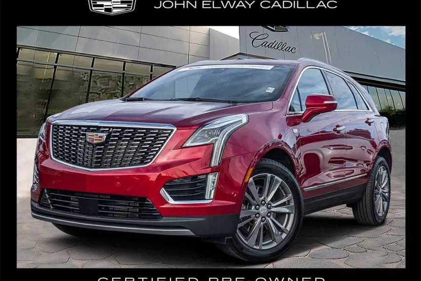 2024 Cadillac XT5 Platinum Premium Luxury photo 1