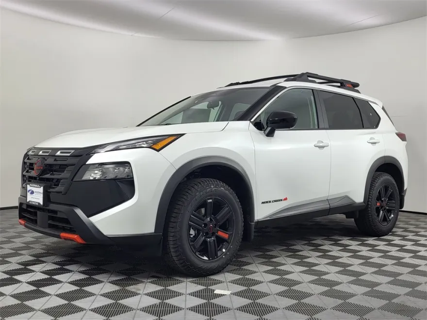 2025 Nissan Rogue SV photo 1