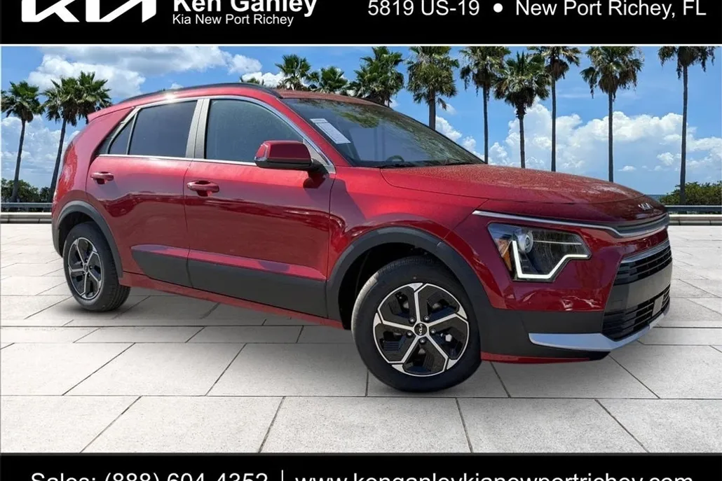 2025 Kia Niro EX photo 1
