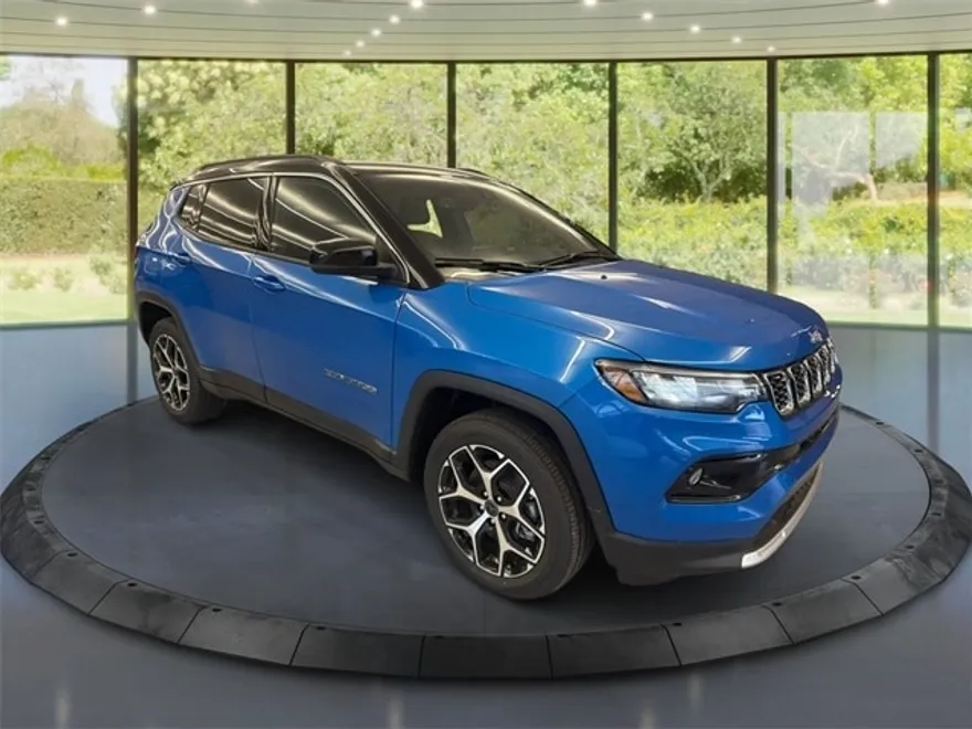 2026 Jeep Compass Limited Altitude photo 1