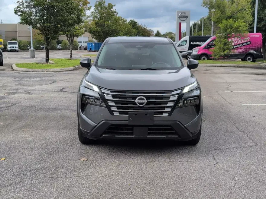 2024 Nissan Rogue S photo 1