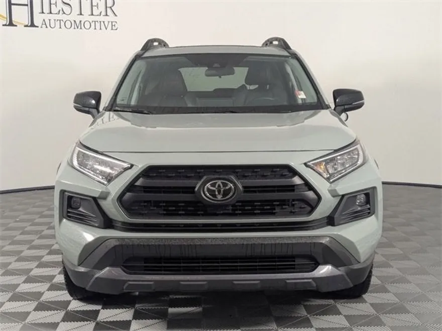 2020 Toyota RAV4 Adventure photo 1