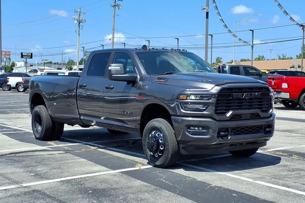 2025 Ram 3500 Big Horn photo 1