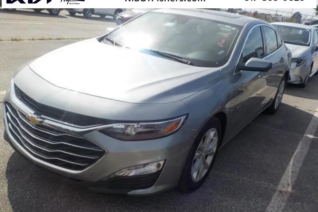 2024 Chevrolet Malibu 1LT photo 1