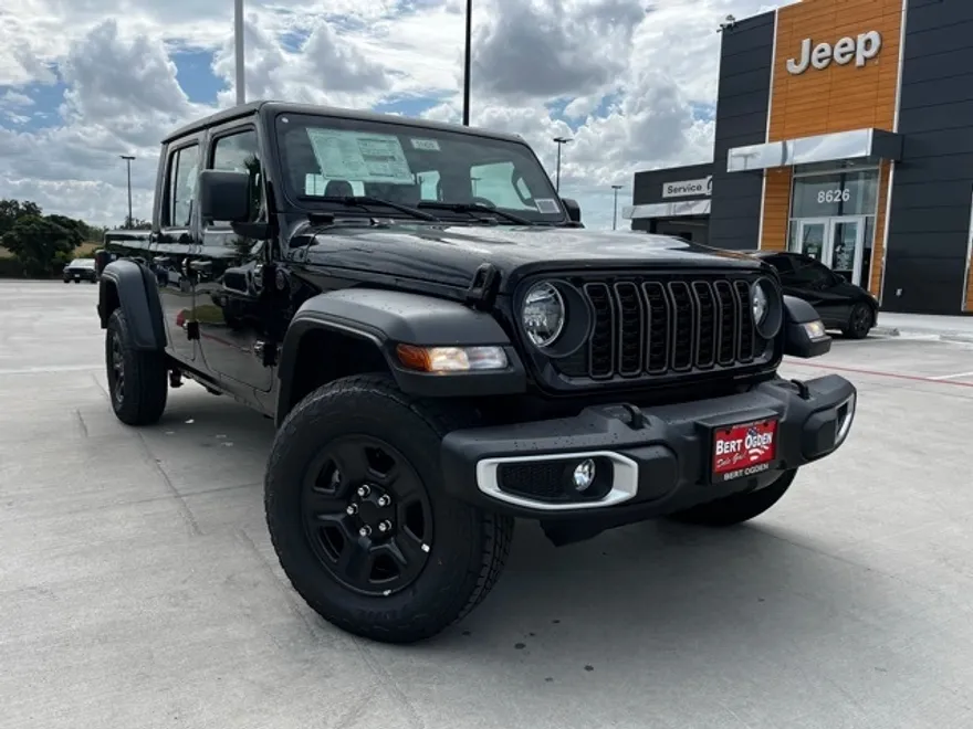 2025 Jeep Gladiator Sport photo 1