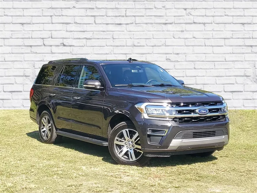 2024 Ford Expedition Limited photo 1