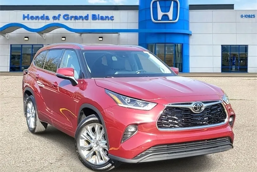 2023 Toyota Highlander Limited Platinum XLE XSE photo 1