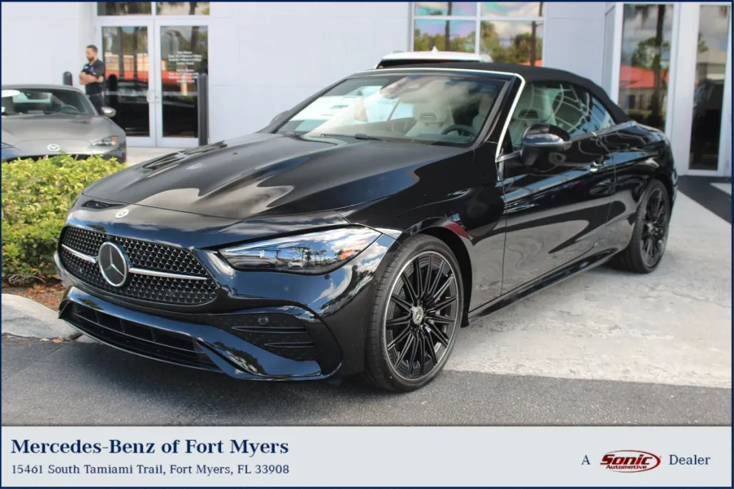2026 Mercedes Benz CLE 450 4MATIC photo 1