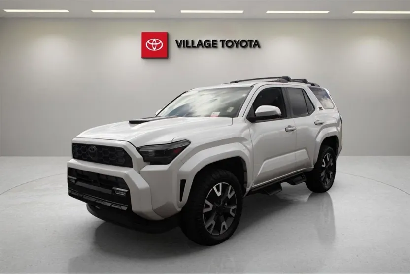 2025 Toyota 4Runner SR5 photo 1