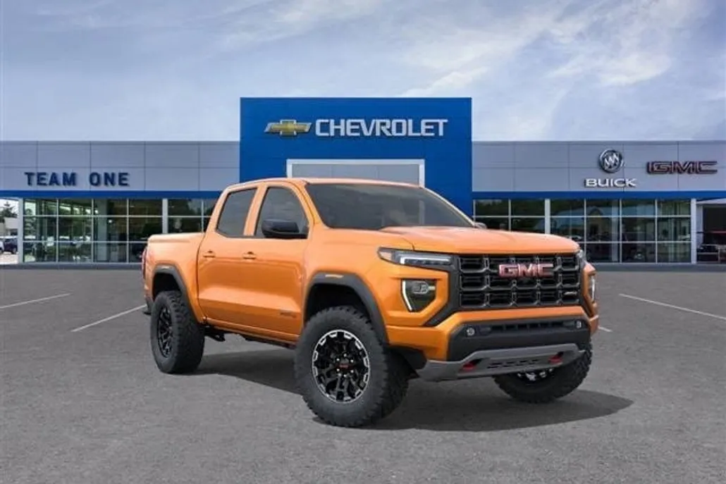 2026 Gmc Canyon AT4 photo 1