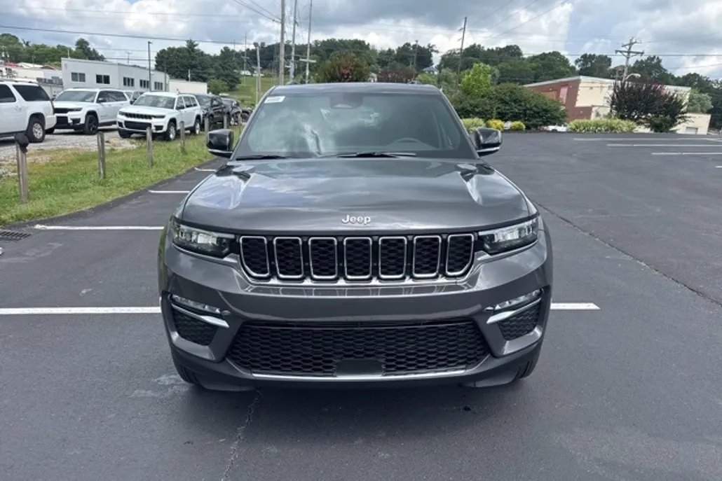 2025 Jeep Grand Cherokee Limited photo 1