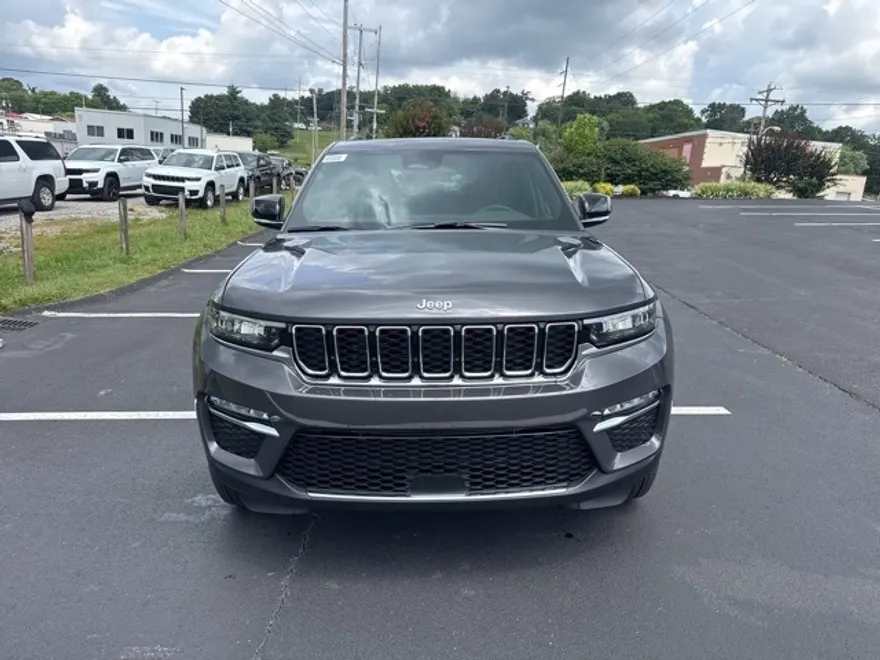 2025 Jeep Grand Cherokee Limited photo 1