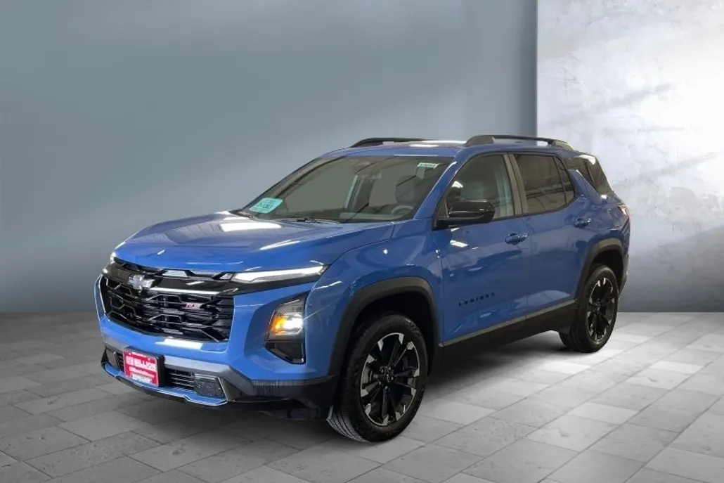 2025 Chevrolet Equinox RS photo 1