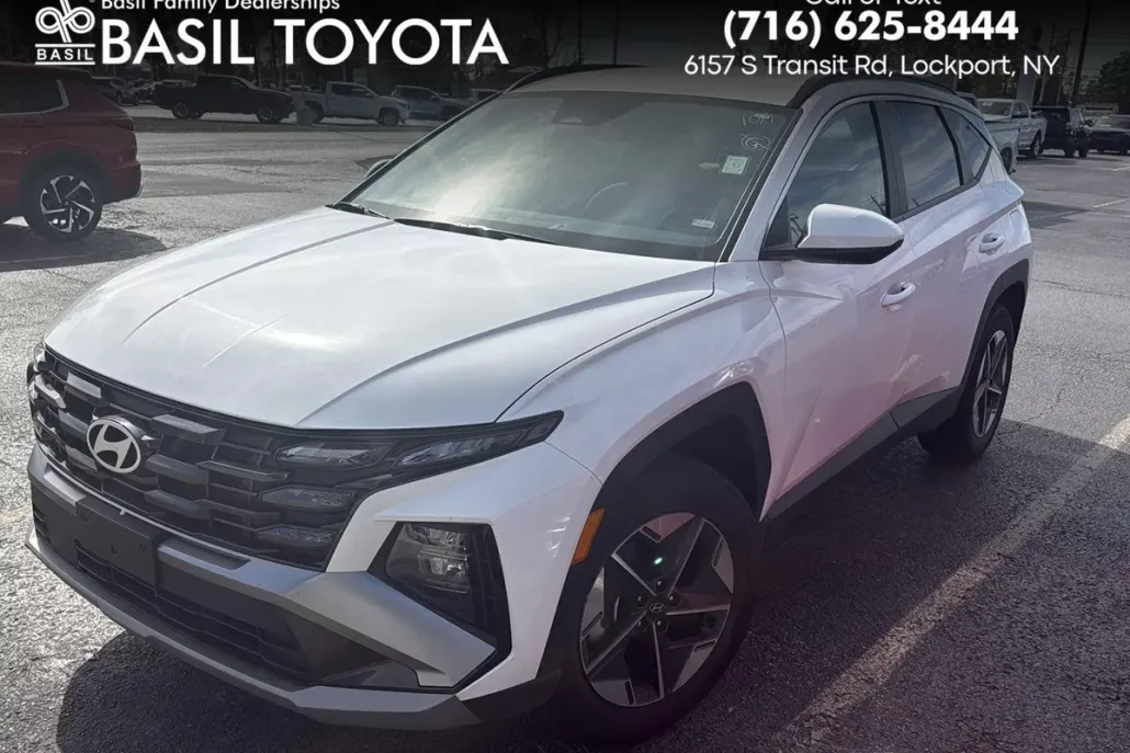 2025 Hyundai Tucson SEL photo 1