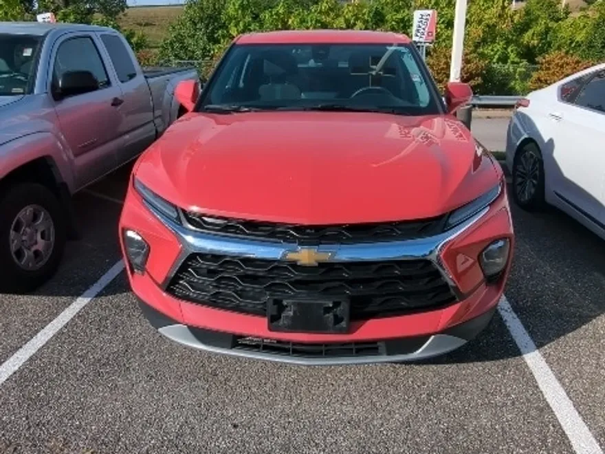 2023 Chevrolet Blazer 2LT photo 1