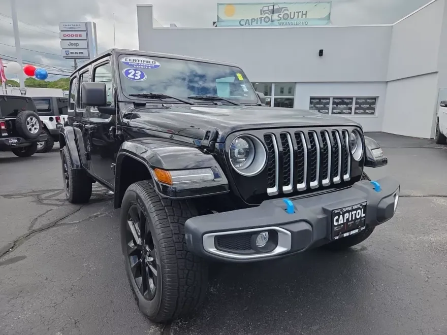 2023 Jeep Wrangler Sahara 4xe photo 1