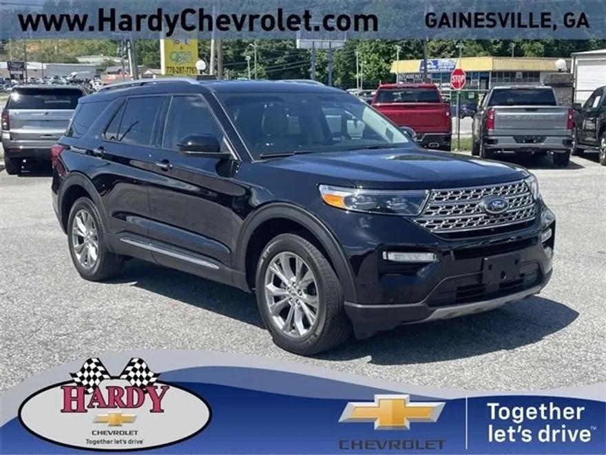2022 Ford Explorer Limited photo 1