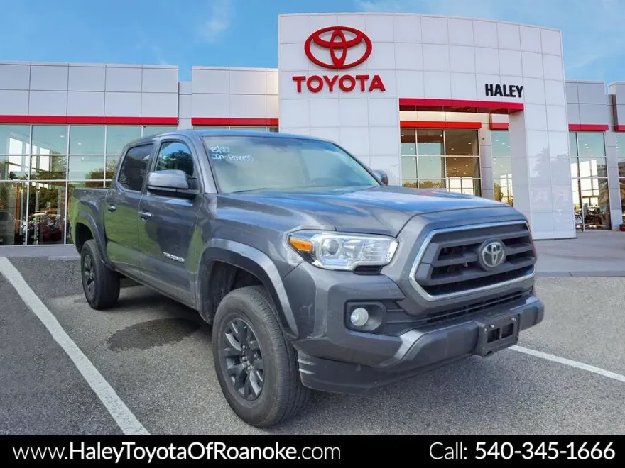 2023 Toyota Tacoma SR5 V6 photo 1