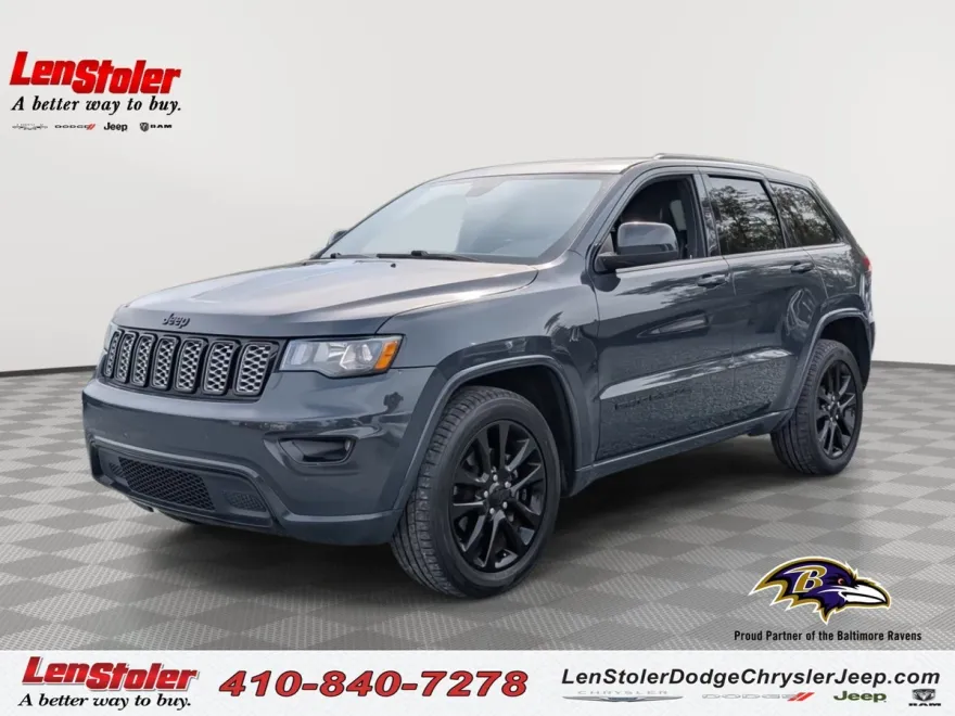 2018 Jeep Grand Cherokee Altitude photo 1