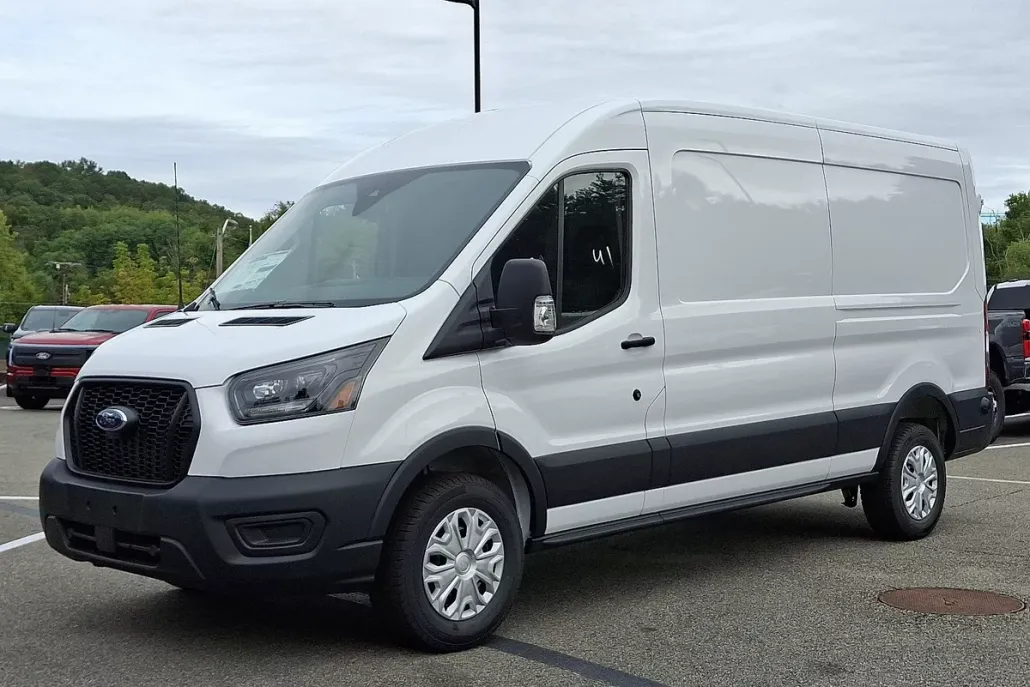 2025 Ford Transit Cargo Van photo 1