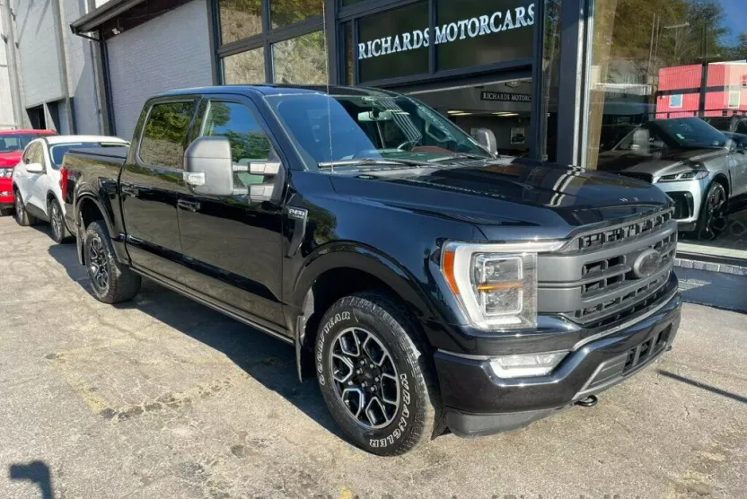 2021 Ford F-150 Lariat photo 1