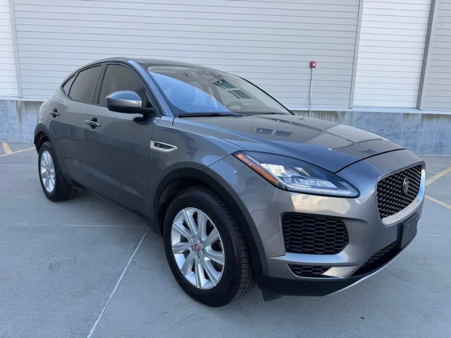 2019 Jaguar E-PACE S photo 1
