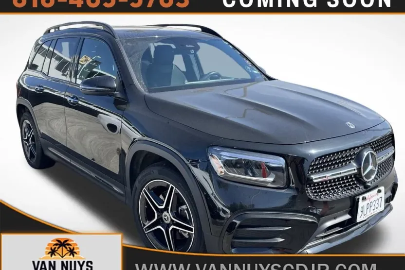 2024 Mercedes Benz GLB 250 photo 1