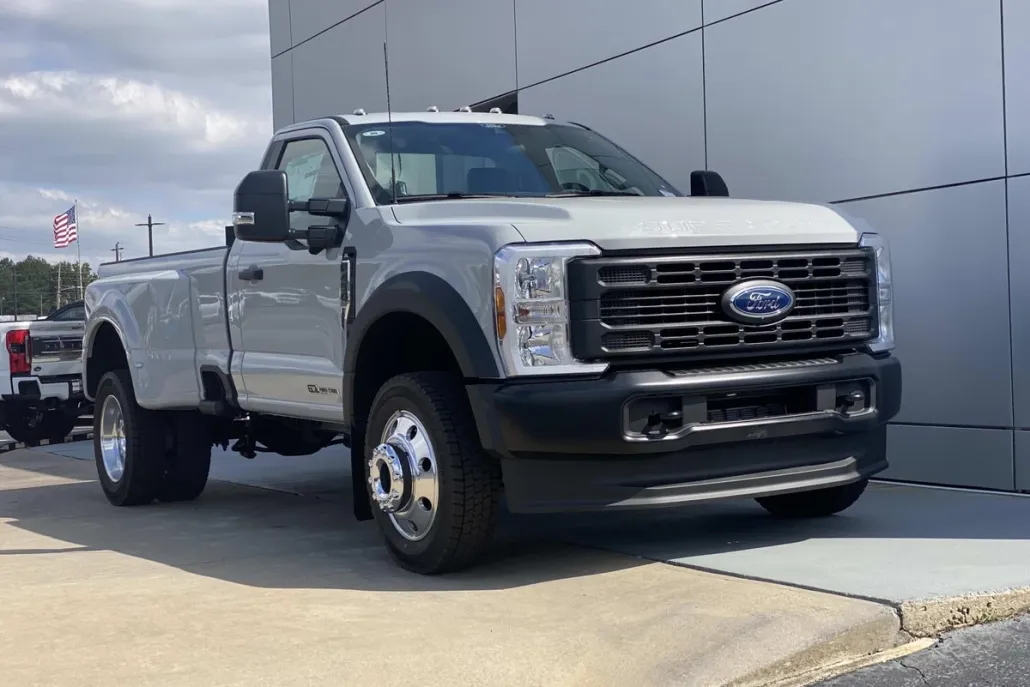 2026 Ford F-450 XL photo 1