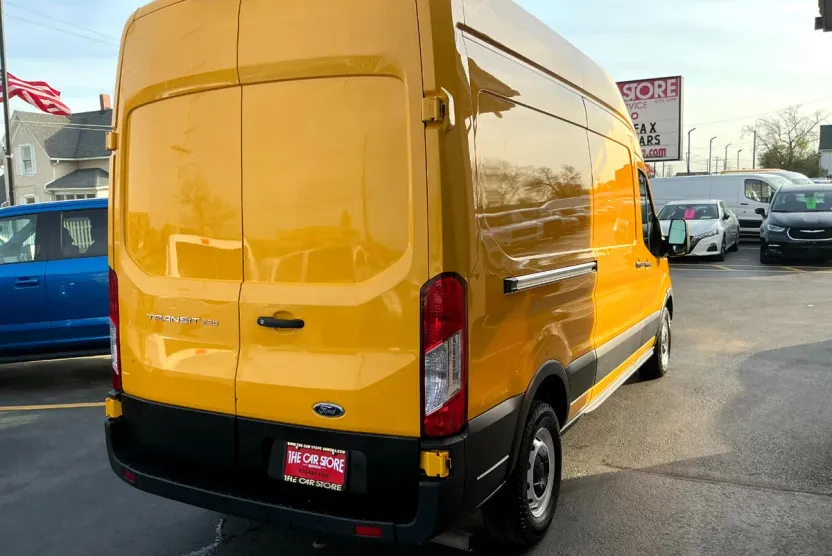 2021 Ford Transit Cargo Van photo 1
