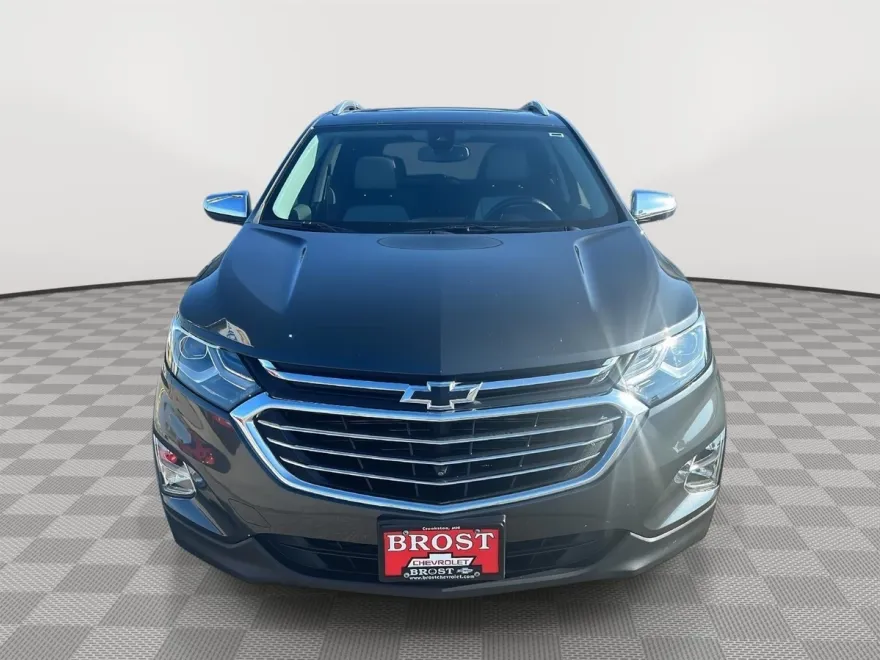 2020 Chevrolet Equinox Premier photo 1