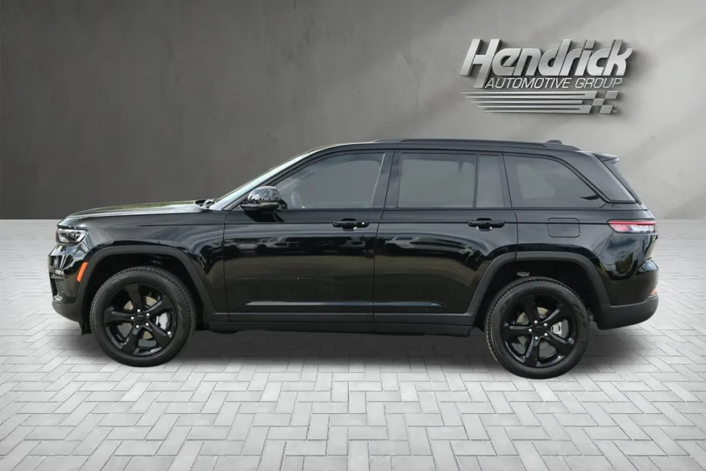 2025 Jeep Grand Cherokee Limited photo 1