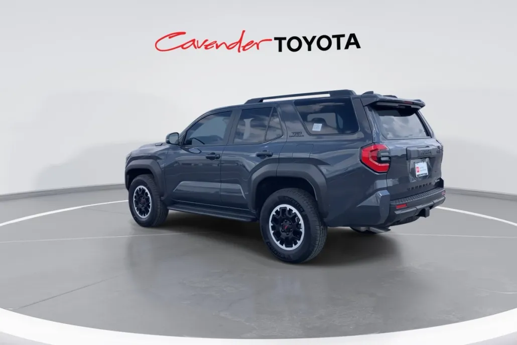 2025 Toyota 4Runner TRD Off-Road photo 1