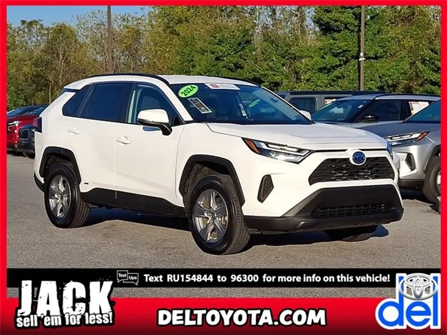 2024 Toyota RAV4 Hybrid XLE photo 1